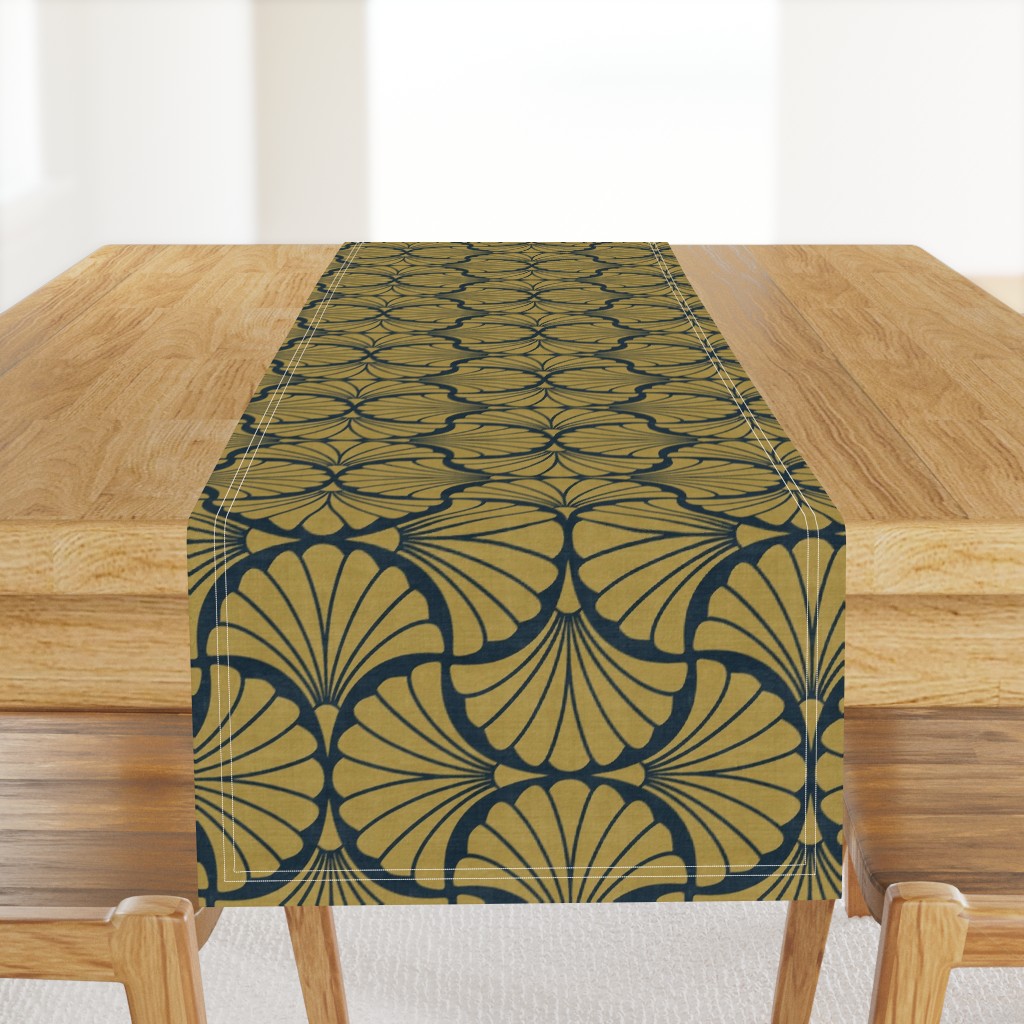 Art Deco Golden Scallop Shell Fan Repeat on Deep Navy Linen Texture — table-runner