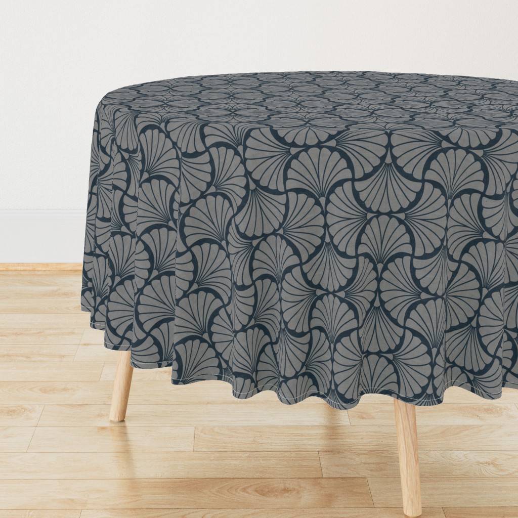 Art Deco Scallop Shell Fan Repeat in Charcoal Grey on Navy Linen Texture — tablecloth