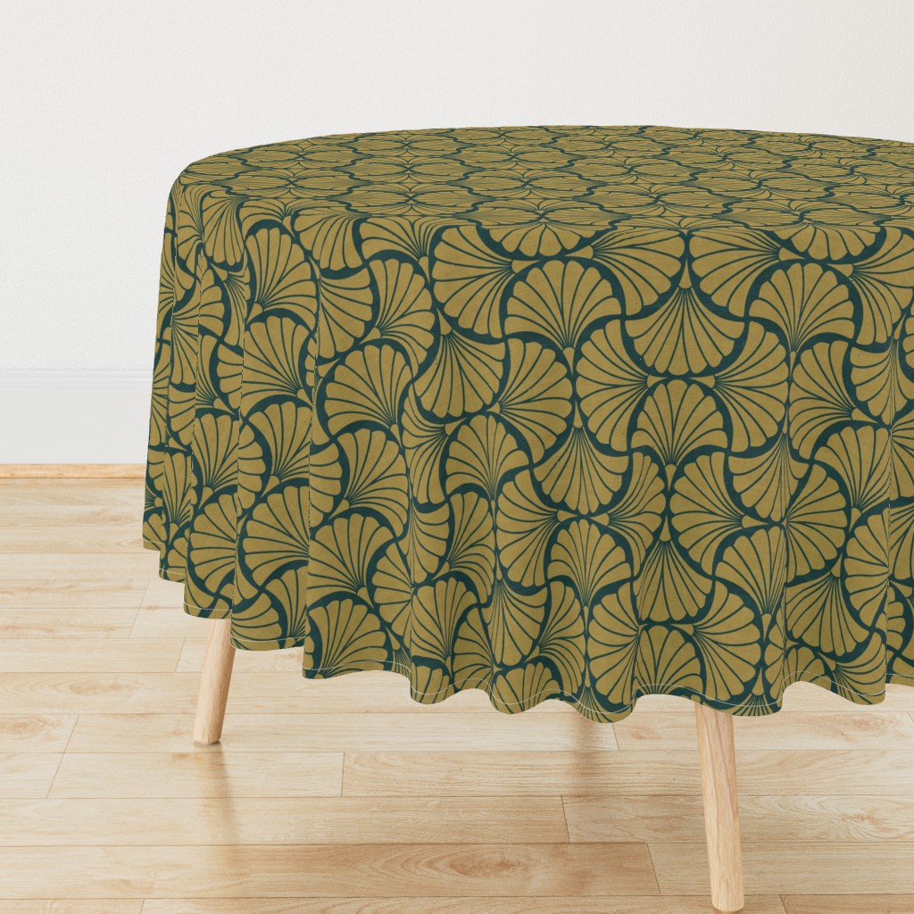 Art Deco Scallop Shell Fan Repeat in Charcoal Grey on Navy Linen Texture — tablecloth
