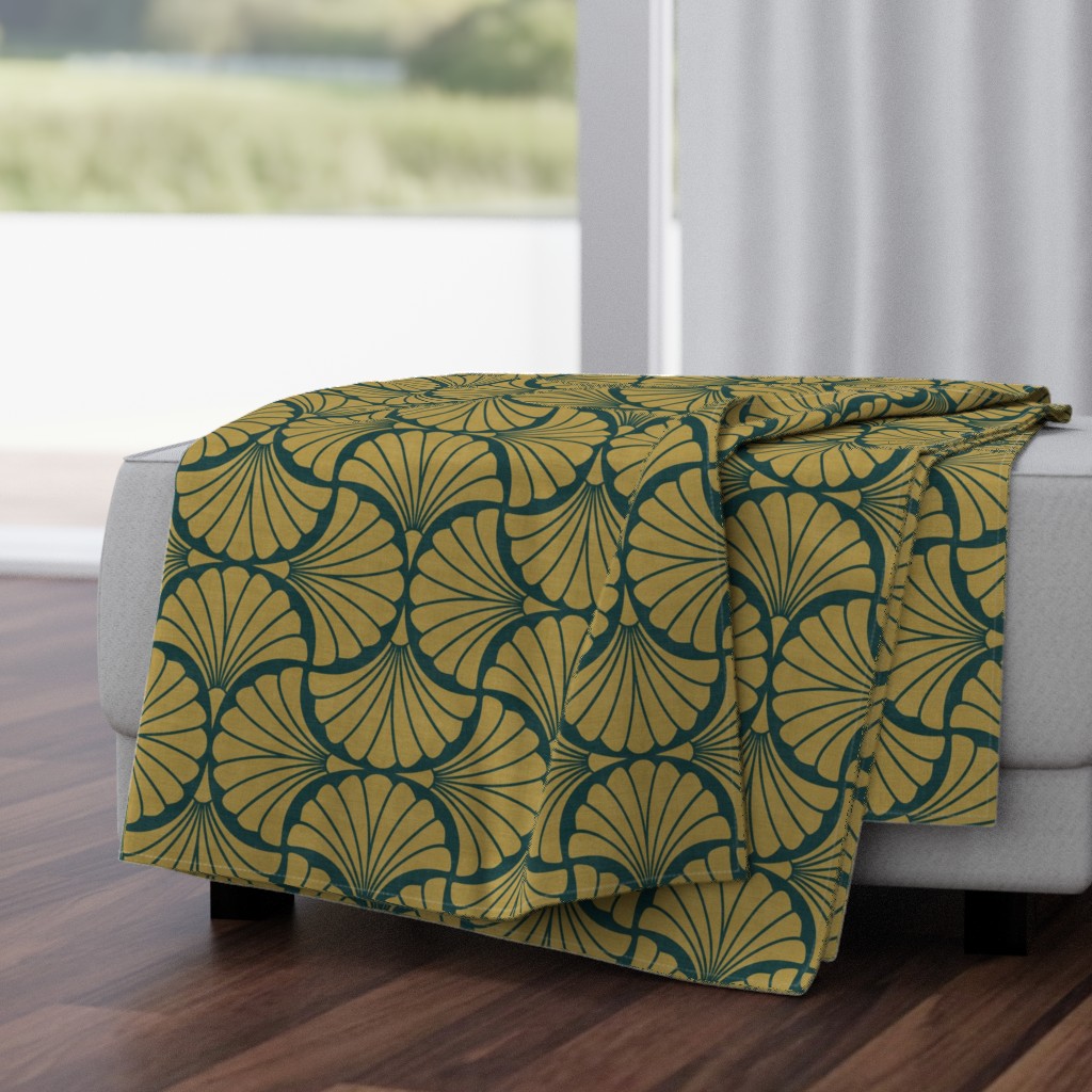 Art Deco Scallop Shell Fan Repeat in Charcoal Grey on Navy Linen Texture — throw-blanket