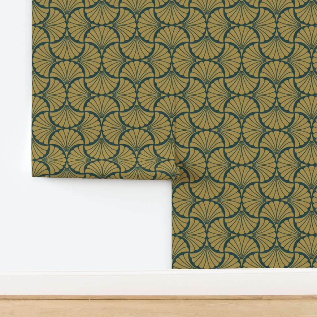 Art Deco Scallop Shell Fan Repeat in Charcoal Grey on Navy Linen Texture — wallpaper